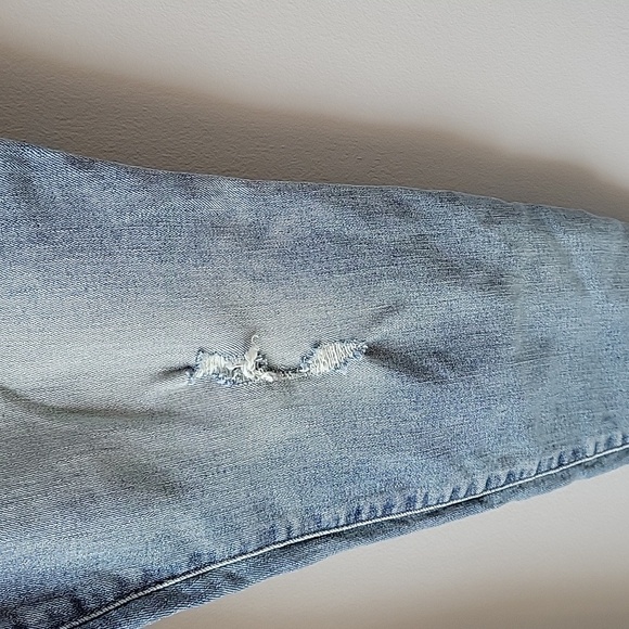Lucky Brand Mid Rise Skinny Ava Denim Jeans Women Sz 10/30 Distressed Light Blue - Picture 8 of 12